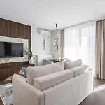 Chmielna Duo Luxury With Parking & Balcony, Centre By Renters Prestige Apartment *