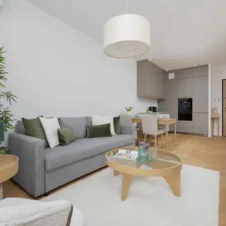 Chmielna Duo Luxury With Parking & Balcony, Centre By Renters Prestige Apartment Warsaw