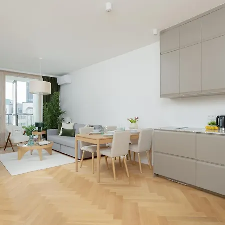 Chmielna Duo Luxury With Parking & Balcony, Centre By Renters Prestige Warsaw