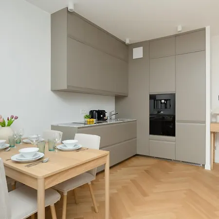 Chmielna Duo Luxury With Parking & Balcony, Centre By Renters Prestige Apartment