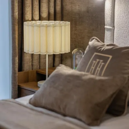 Chmielna Duo Luxury With Parking & Balcony, Centre By Renters Prestige